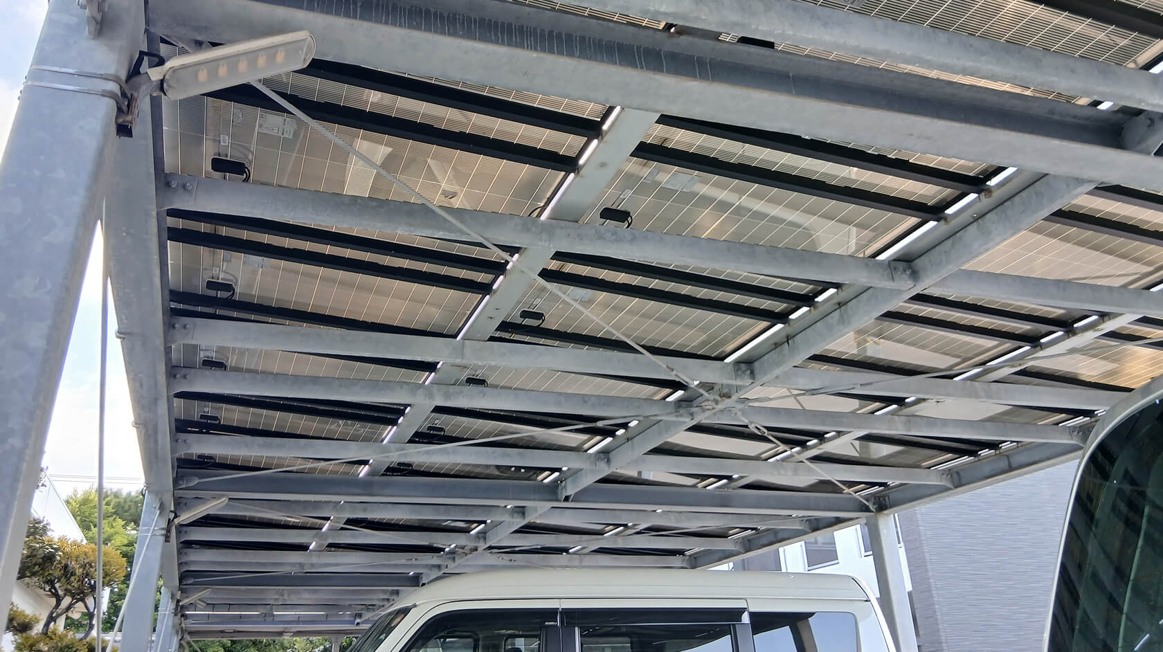 カーポート屋根下写真